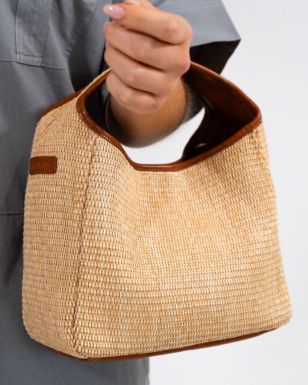 Linton Crossbody Large - Tan Weave