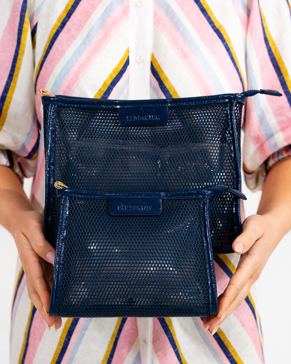 Santorini Case Large - Navy Mesh