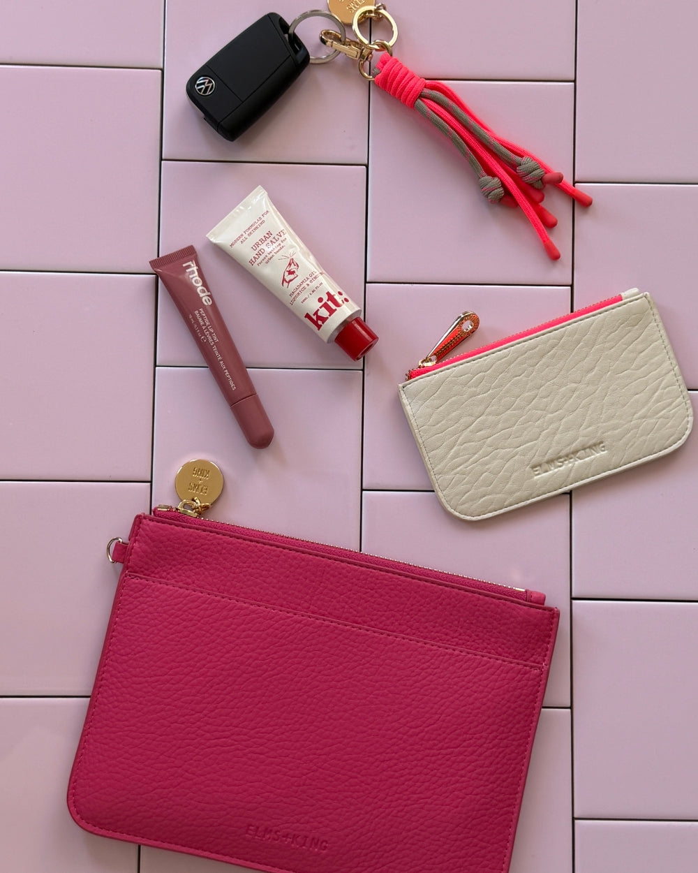 Flat Pouch - Fuchsia