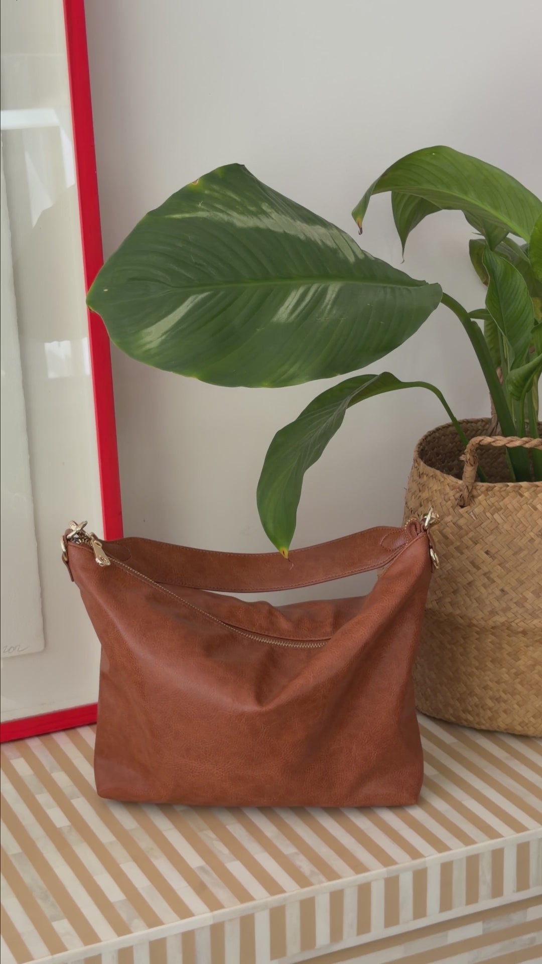 Leyton Tote - Tan Pebble