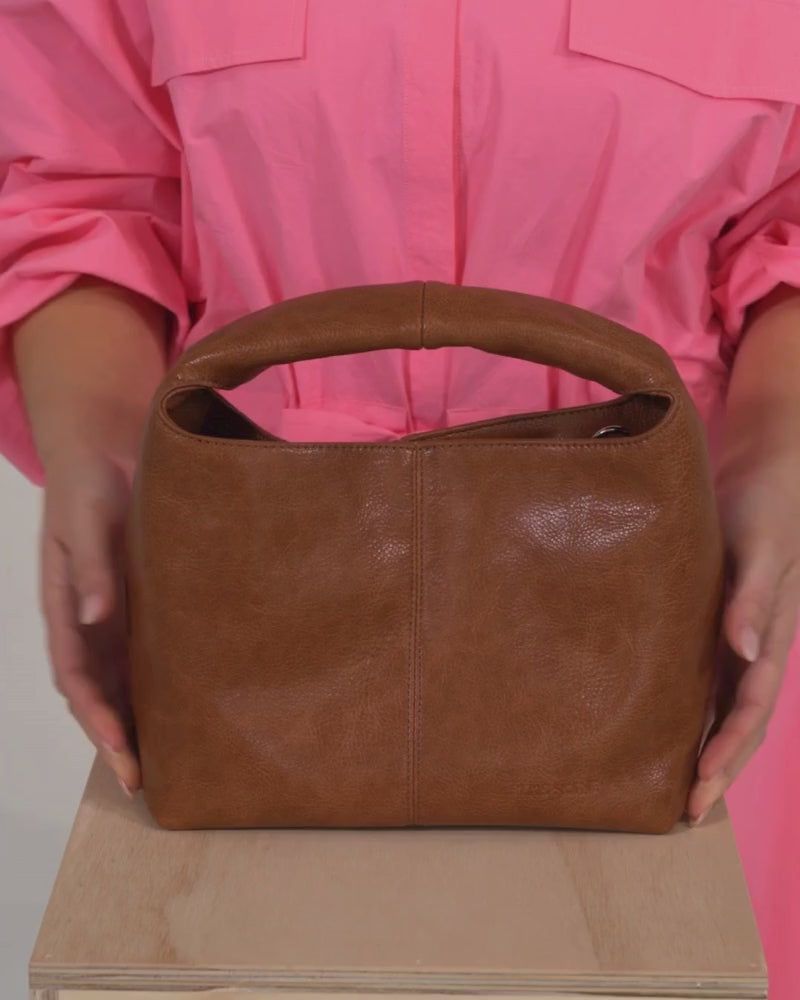 Linton Crossbody Large - Tan Pebble